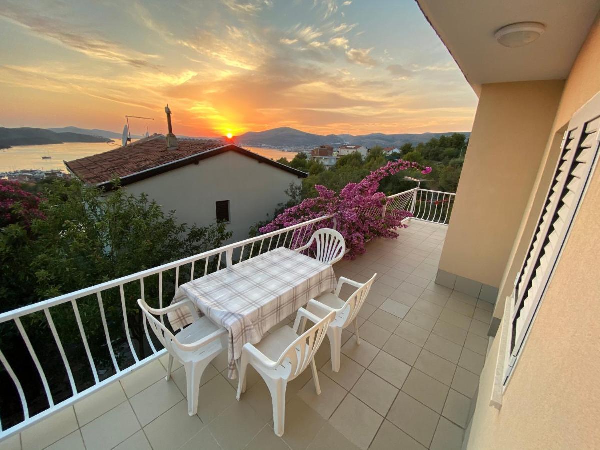 Apartment Ankica Trogir Exterior foto
